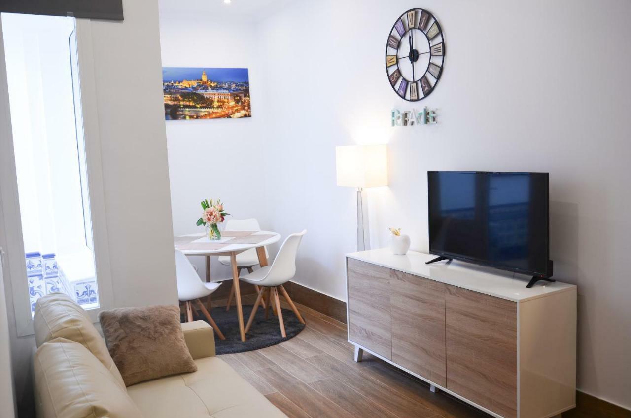 Apartamento San Jacinto III Sevilla Exterior foto